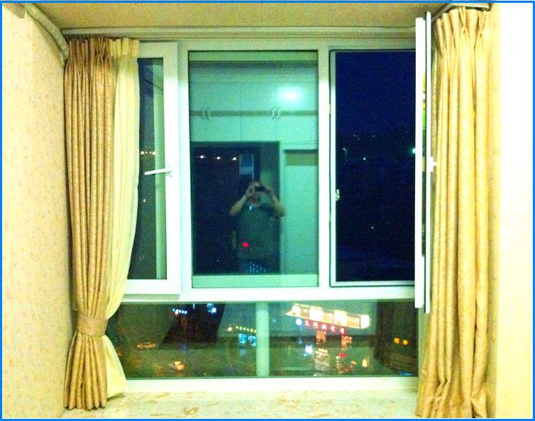 产品名称：宏鼎隔音窗