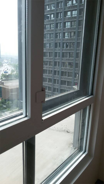 产品名称：宏鼎隔音窗