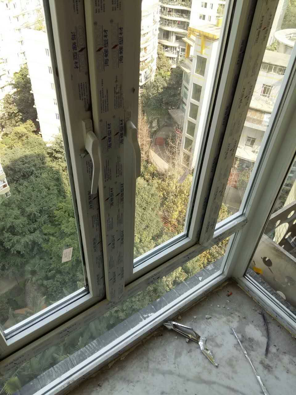 产品名称：宏鼎隔音窗