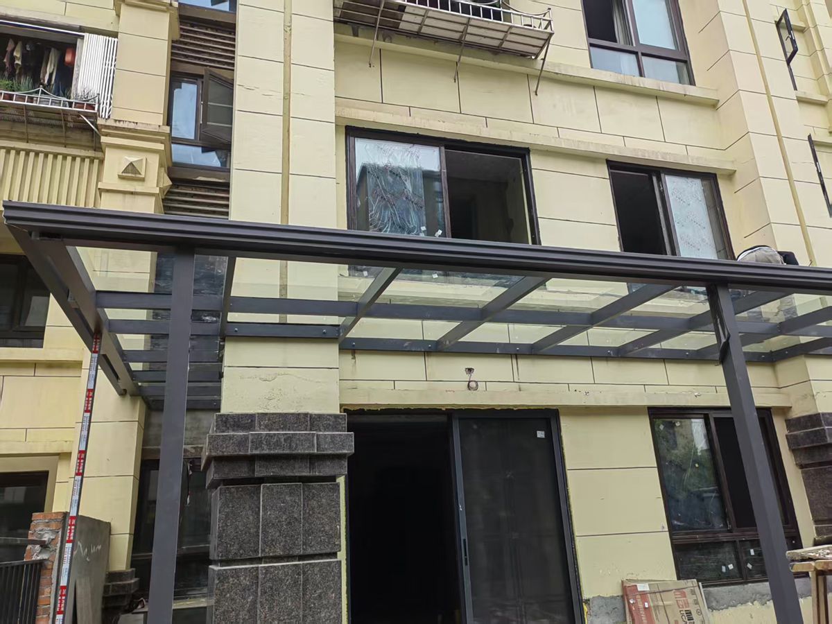 产品名称：重庆系统门窗之阳光蓬19