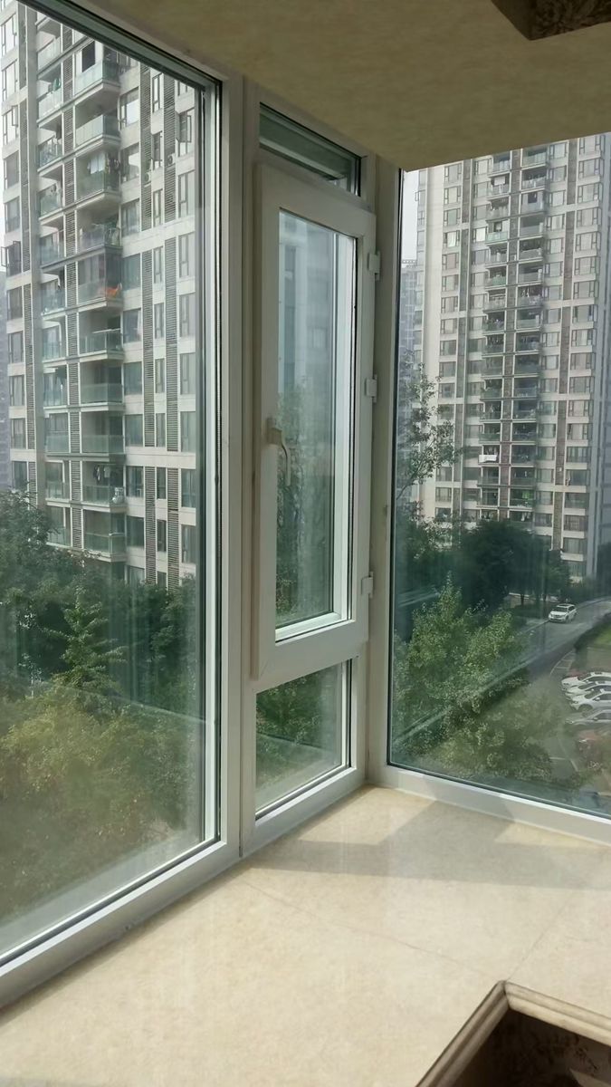 产品名称：重庆系统门窗之隔音门窗2