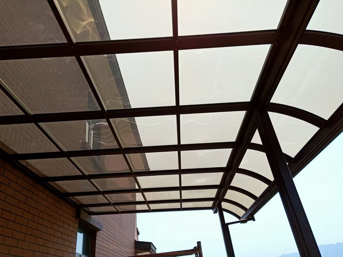 产品名称：重庆系统门窗之阳光蓬18